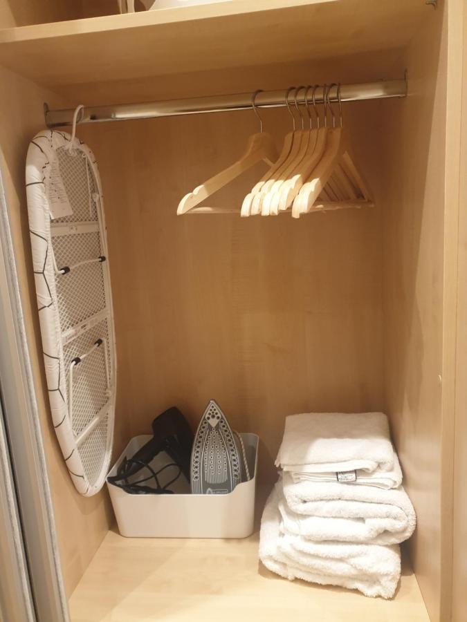 London Luxury Apartments 4 Min Walk From Ilford Station, With Free Parking Free Wifi Bagian luar foto
