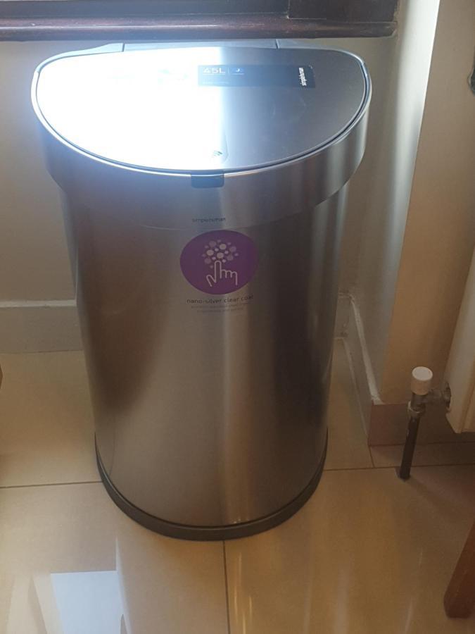 London Luxury Apartments 4 Min Walk From Ilford Station, With Free Parking Free Wifi Bagian luar foto